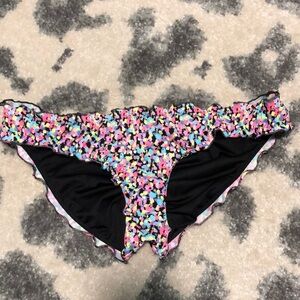 VS Ruffle Swim Bottom